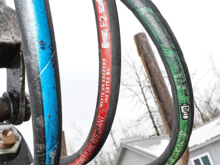 1994-timberjack-230-image-44