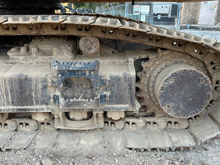 deere-470g-lc-image-78