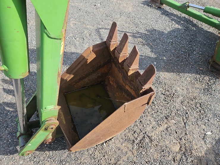 backhoe-attachment-image-6