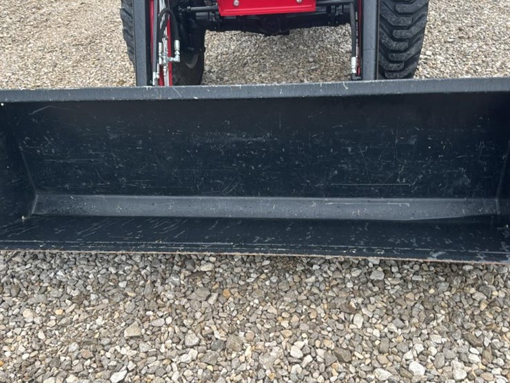 2025-mahindra-5145-image-12