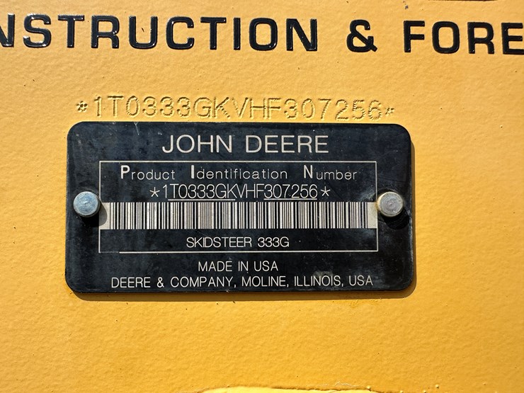 2017-deere-333g-image-45