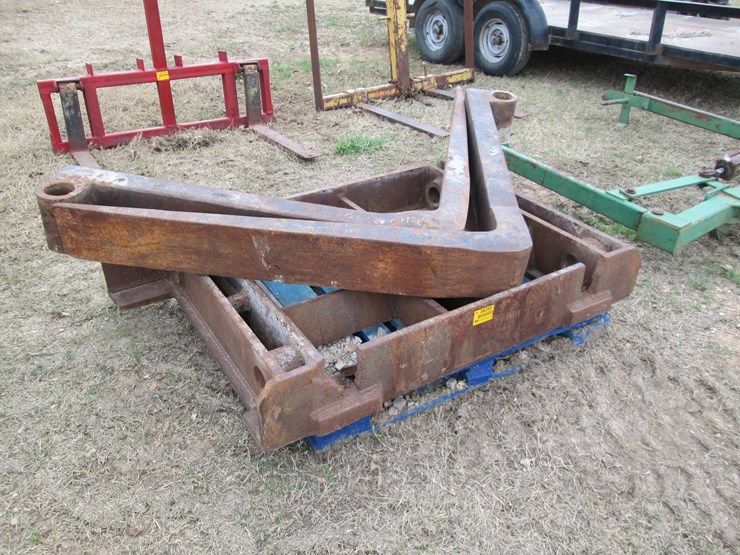 #38200-•-forklift-forks-image-2