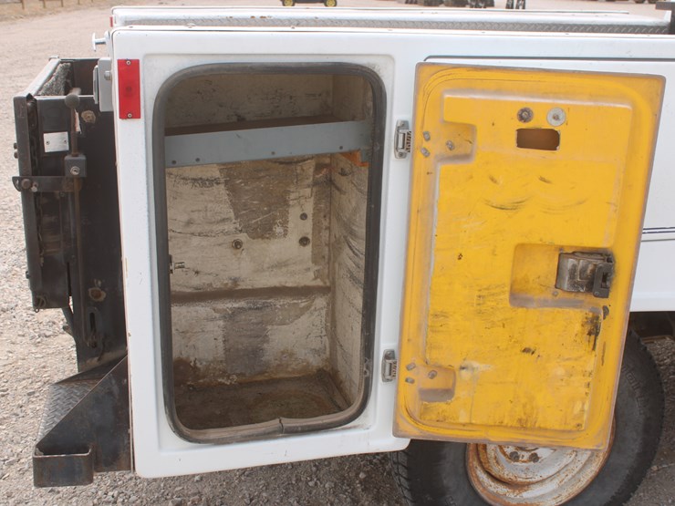 1984-chevrolet-c20-image-28