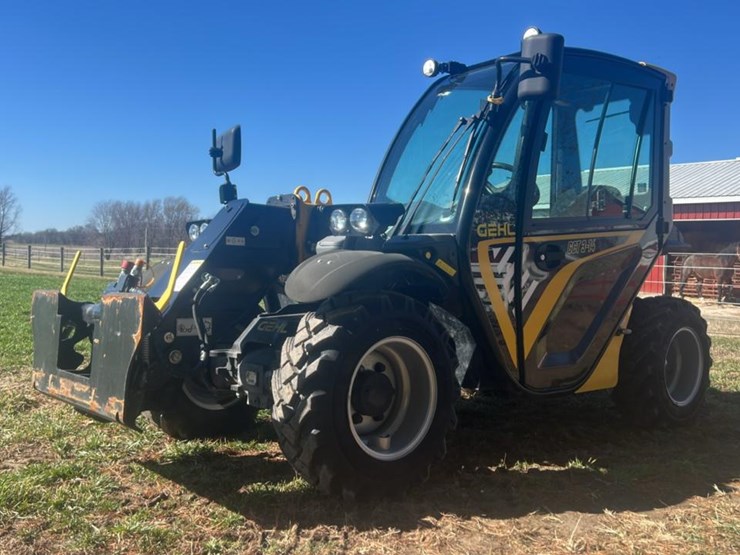 #101-•-2023-gehl-gct3-14-telehandler-image-1