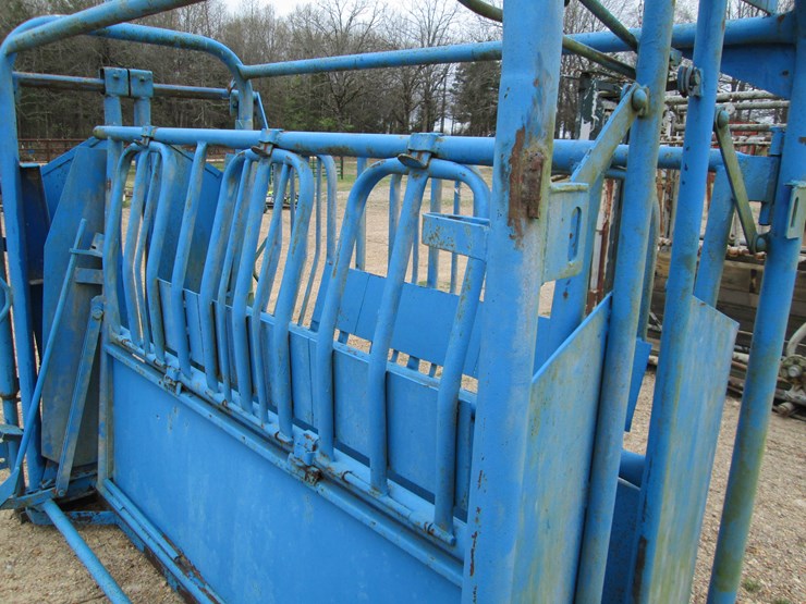 #37304-•-squeeze-chute-9746-image-5