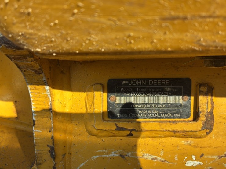 2019-deere-650k-lgp-image-10