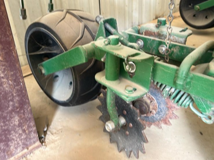 john-deere-1720-image-25