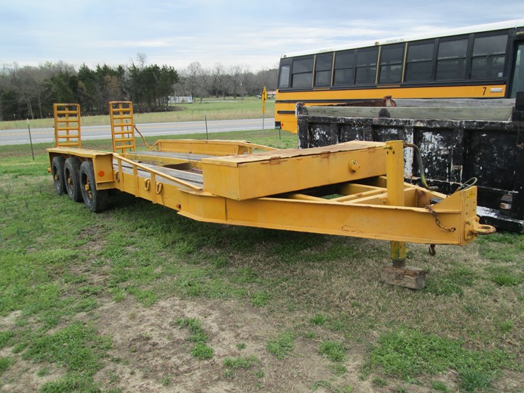 #37296-•-roland-20'-tri/a-steel-equipment-trailer-image-2
