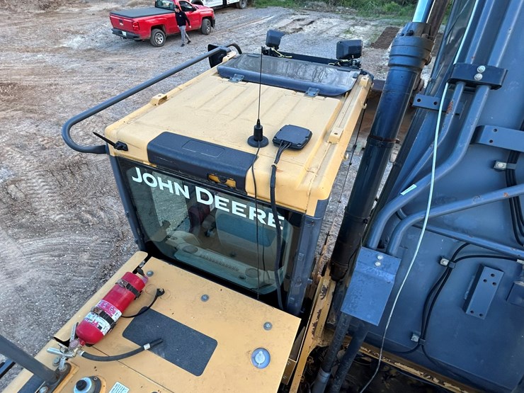 deere-470g-lc-image-31