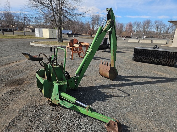 backhoe-attachment-image-3