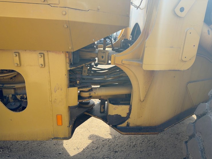 1998-caterpillar-it28g-image-18