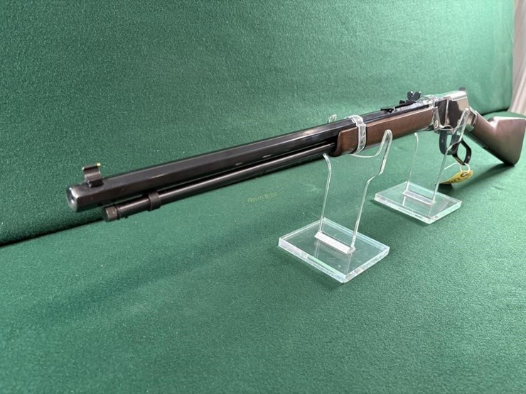 henry-mdl.h004sv-17-hmr-rifle-image-13