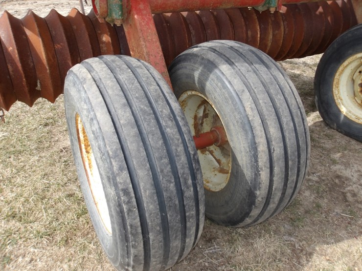 #5786-•-brillion-24’-cultipacker-\ufffd-model-x-108-image-7