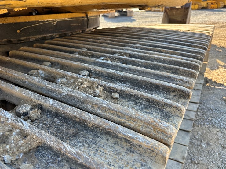 2011-caterpillar-336dl-image-77