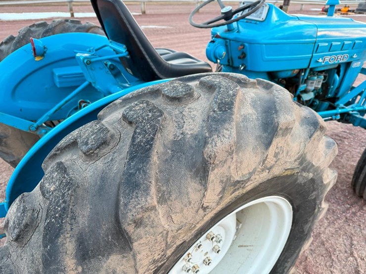 ford-4110-image-8