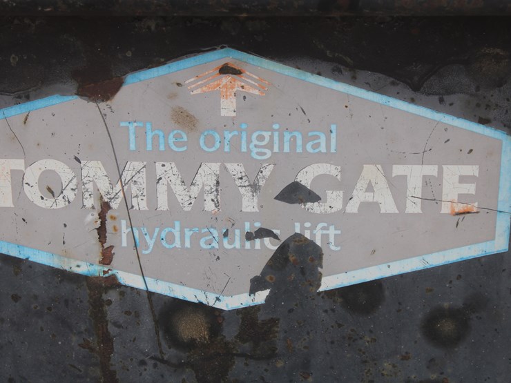 1984-chevrolet-c20-image-23