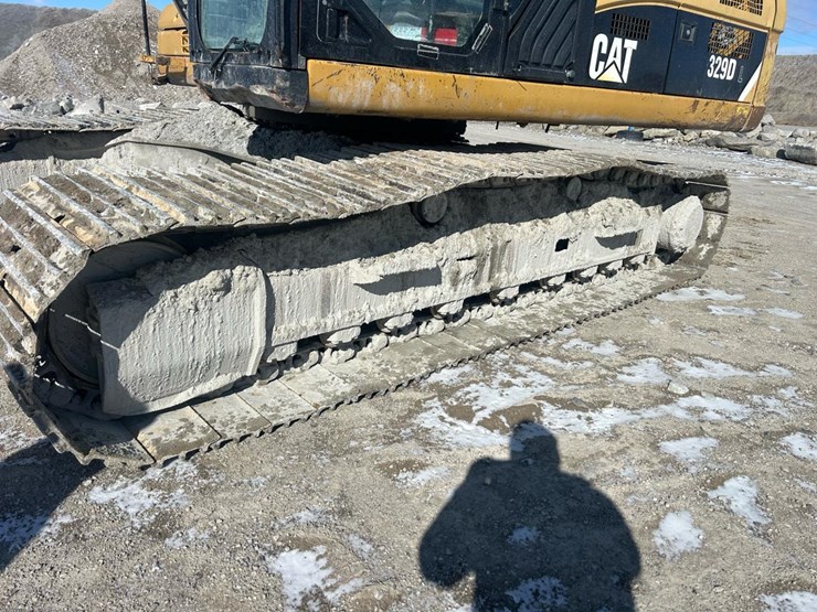 2011-caterpillar-329d-image-29