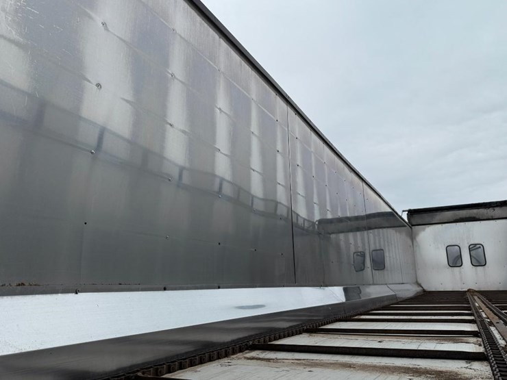 #302-•-lot-302-image-23