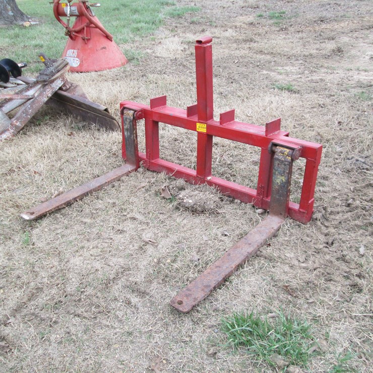 #37279 • 3' Pallet Forks