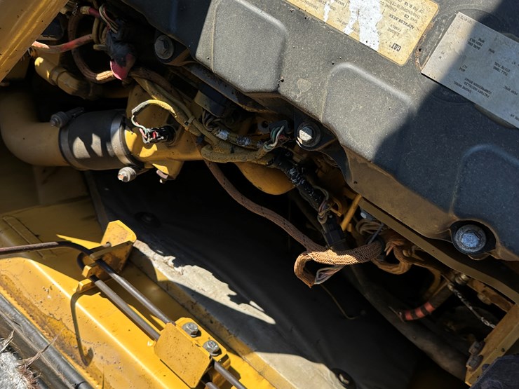 2011-caterpillar-336dl-image-45