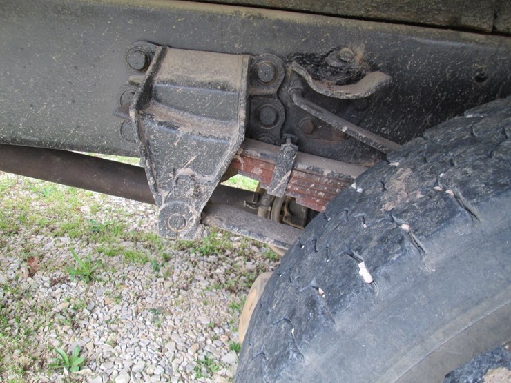 1997-ford-f800-image-6