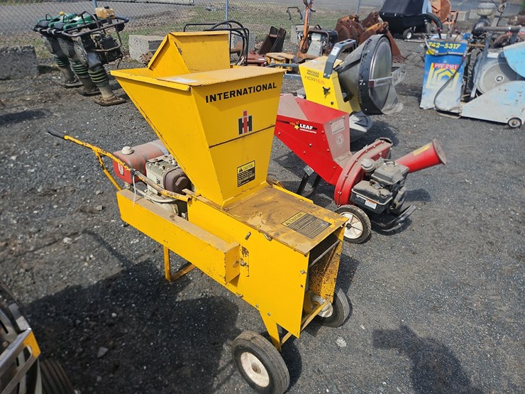 international-shredder/chipper-image-2