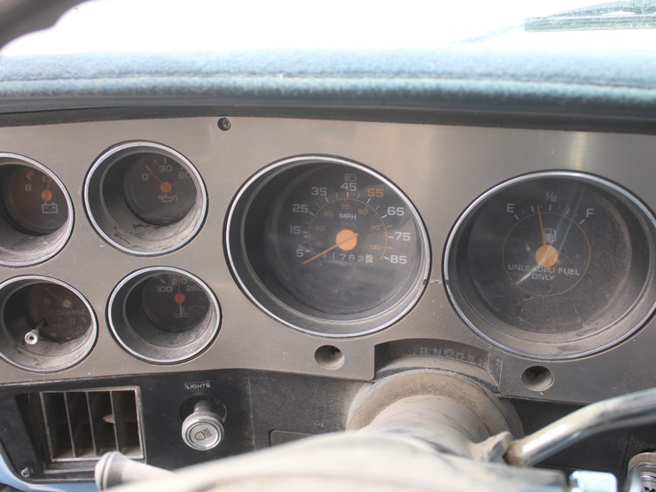 1984-chevrolet-c20-image-41