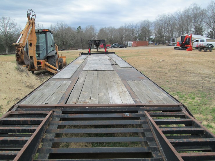 #37283-•-homemade-35'-t/a-steel-gooseneck-equipment-trailer-image-10