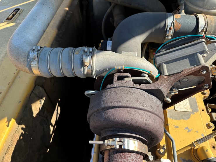 2009-deere-350d-lc-image-39