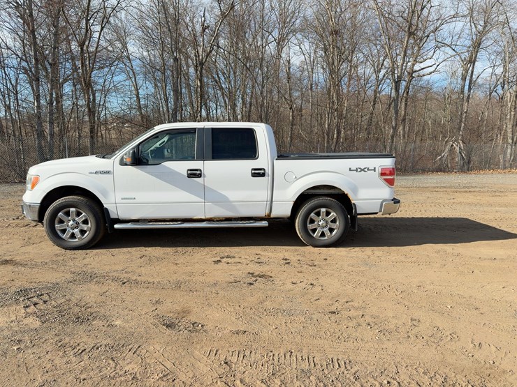 2013-ford-f150-xlt-image-2