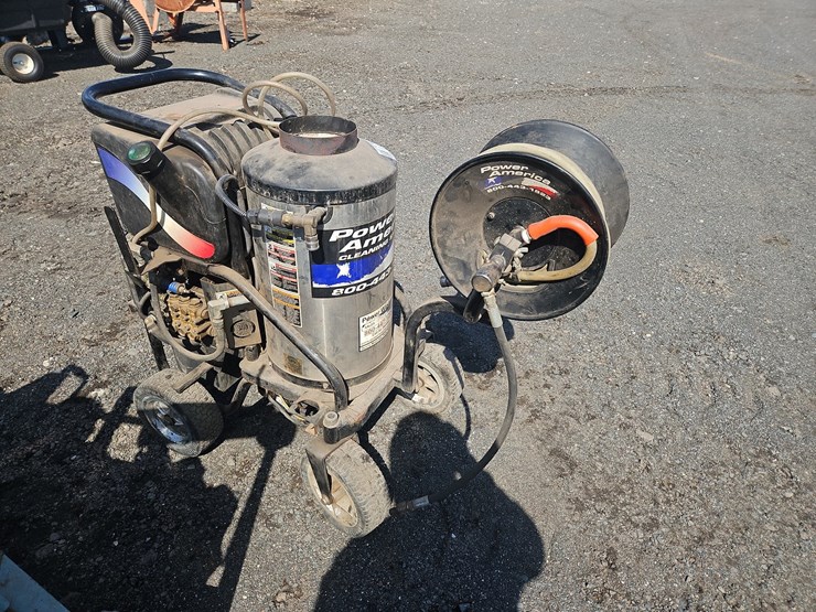 power-america-hot-water-washer-image-2