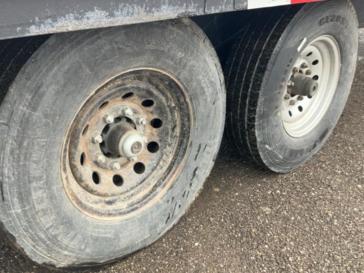 #128-•-2022-trail-max-gooseneck-trailer-image-31