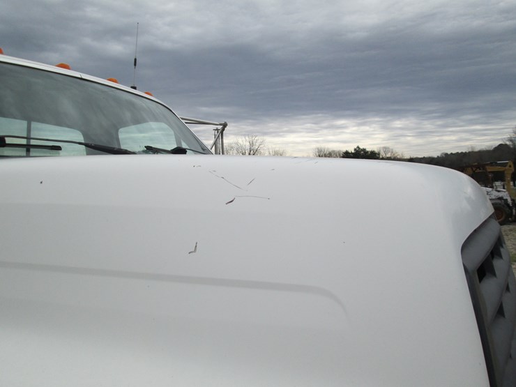 1997-ford-f800-image-19