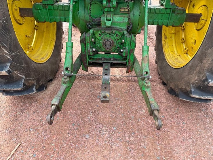 john-deere-4020-image-25