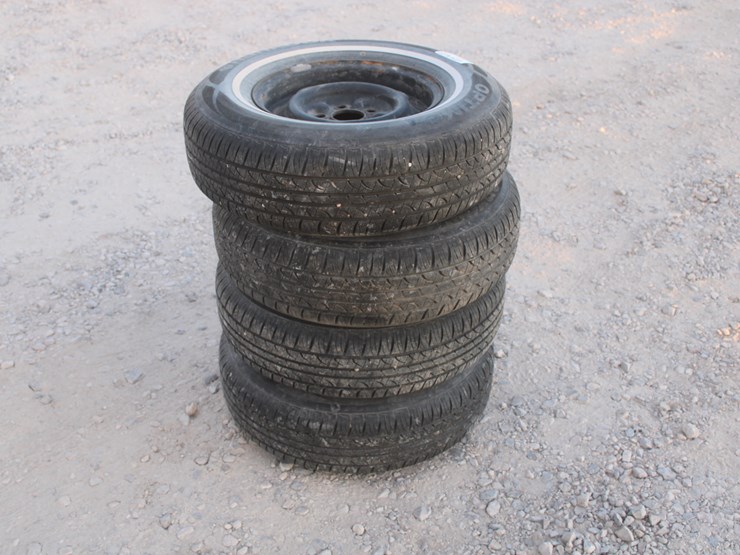 #3059-•-p215/75-r14-tires-on-5-lug-rims-(4-count)-image-6