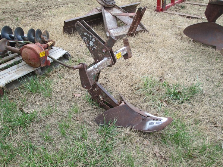 #38162-•-middle-buster-image-2