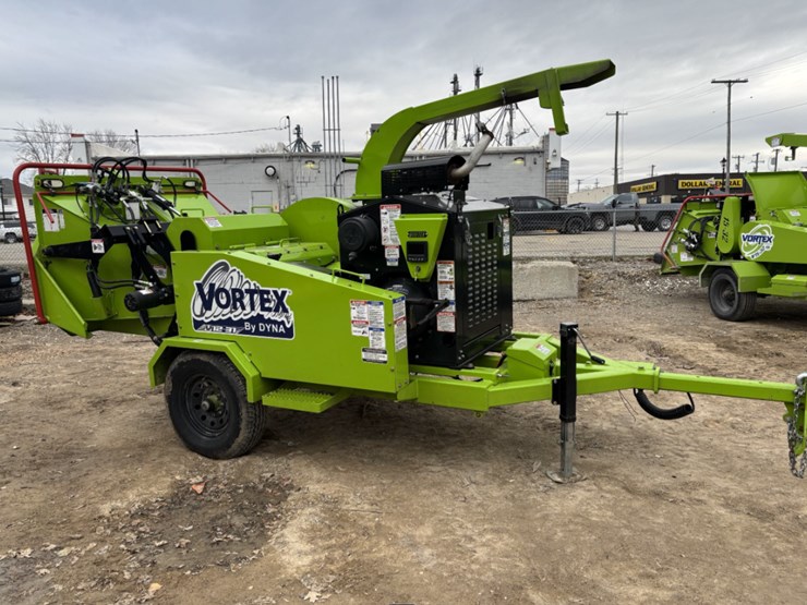 #149-•-2024-vortex-v12-brush-chipper-image-5