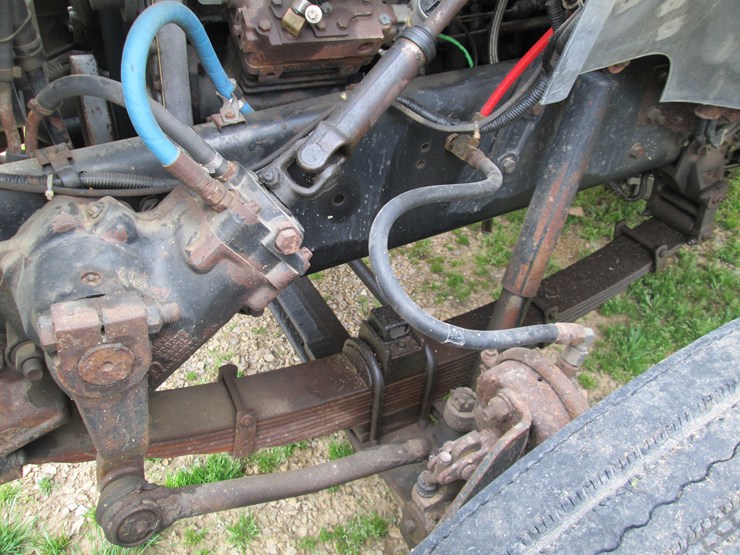 1997-ford-f800-image-27