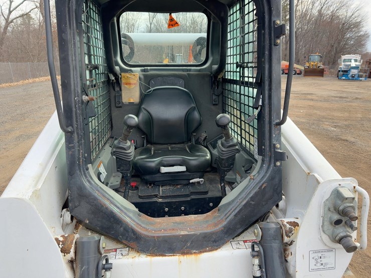 2016-bobcat-t650-image-19