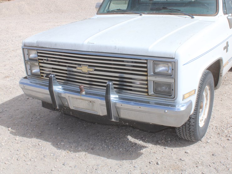 1984-chevrolet-c20-image-12