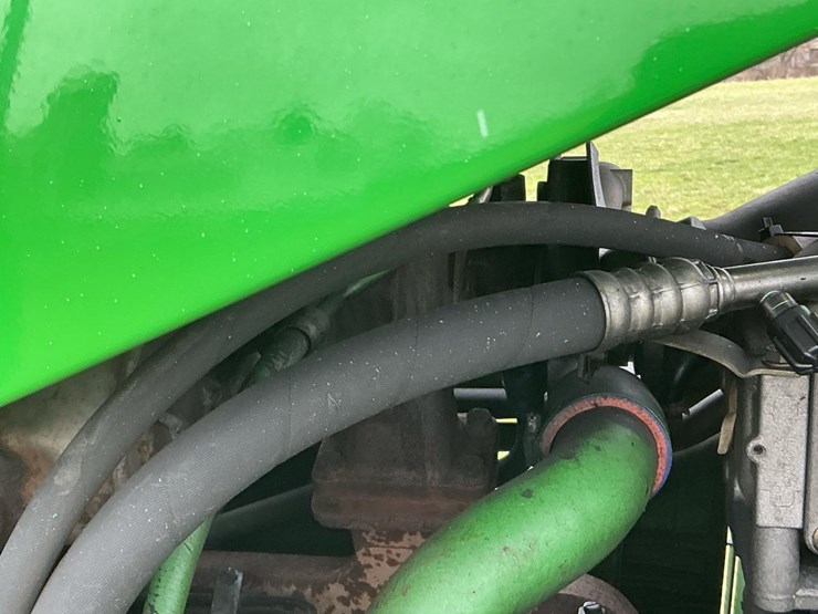 2000-john-deere-6410-image-18