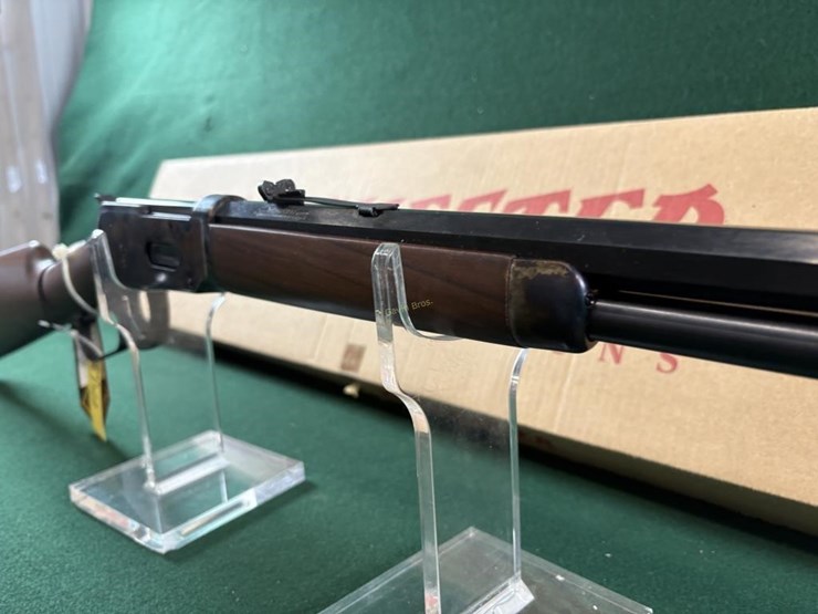 nib-winchester-mdl.94-44-rem-mag-rifle-image-5