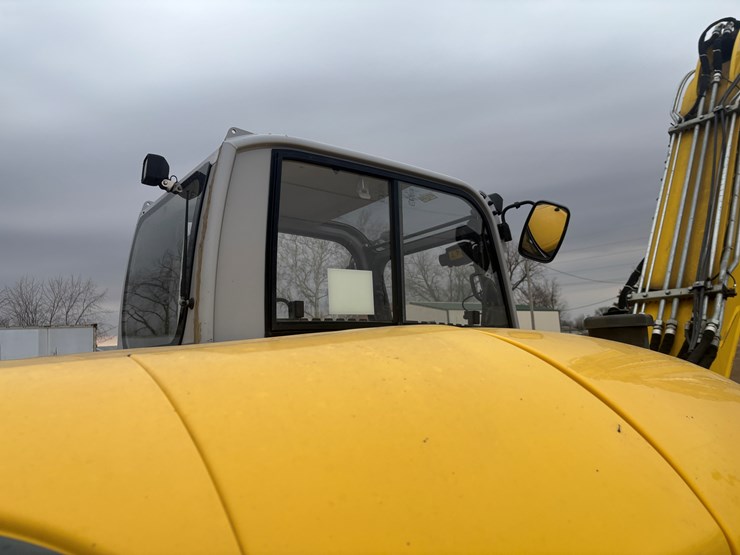 2018-wacker-neuson-et145-image-19