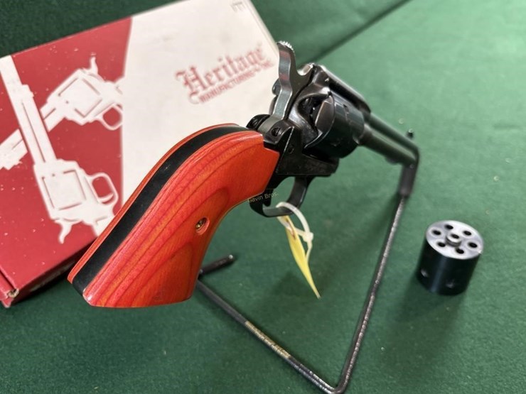 heritage-rough-rider-22cal-revolver-image-4