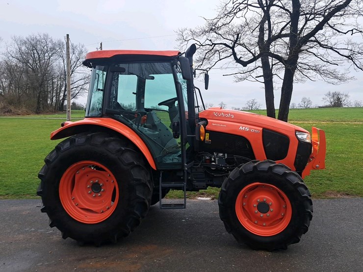 2023-kubota-m5-091-image-6