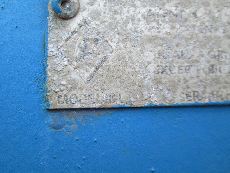 #37304-•-squeeze-chute-9746-image-13