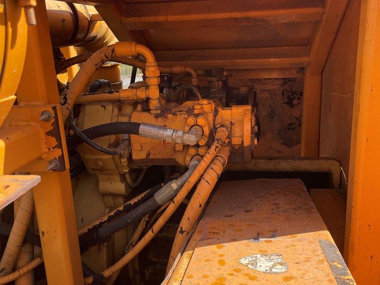 2009-bandit-1900-image-10