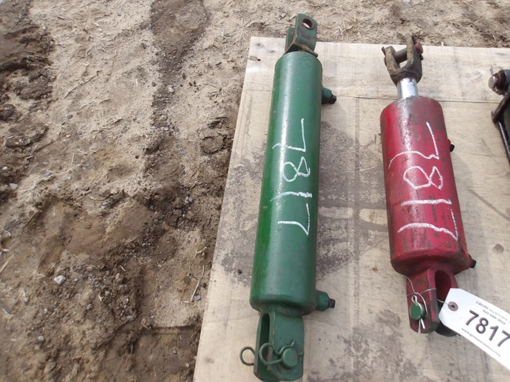 #7817-•-(2)-brillion-cylinders-image-4