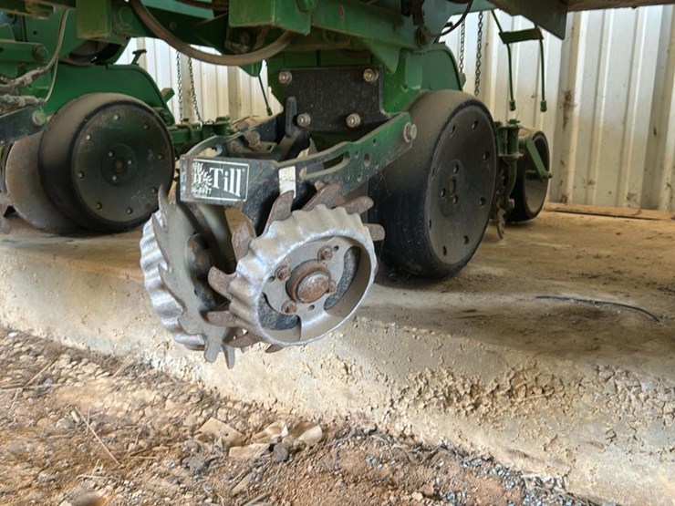 john-deere-1720-image-13