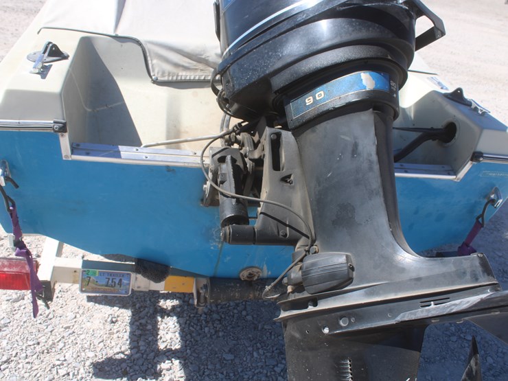 #3047-•-vanco-16ft-ski-boat-image-25